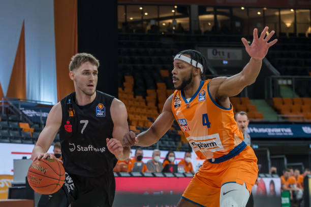 方文件中体 方文件中体